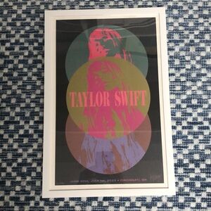TAYLOR SWIFT CINCINNATI POSTER! (ALREADY FRAMED!)